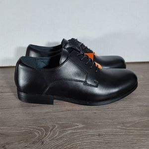 Genuine Grip Micro Shield 9450 Non Safety Toe Slip Resistant Work shoes Sz 11.5